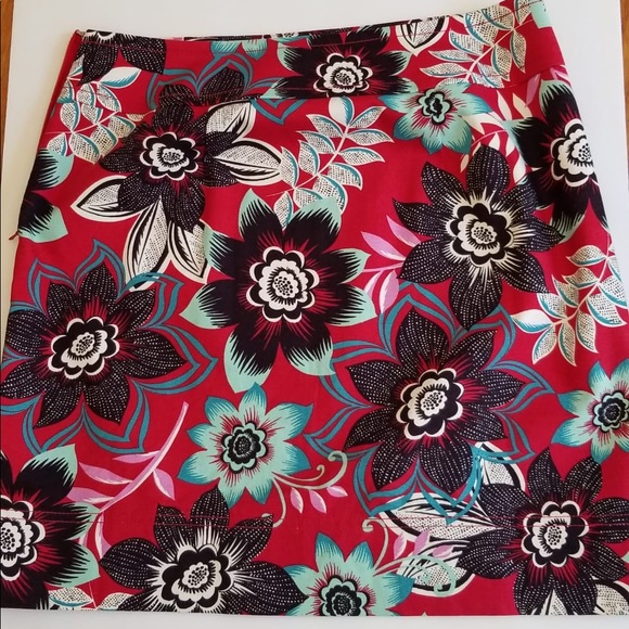 NWOT! Talbots red skirt - Picture 2 of 3